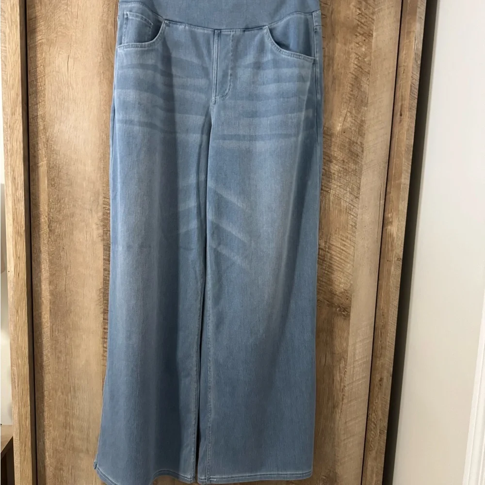 Halara Flex High Waisted Baggy Wide Leg Jeans - Picture 6 of 12